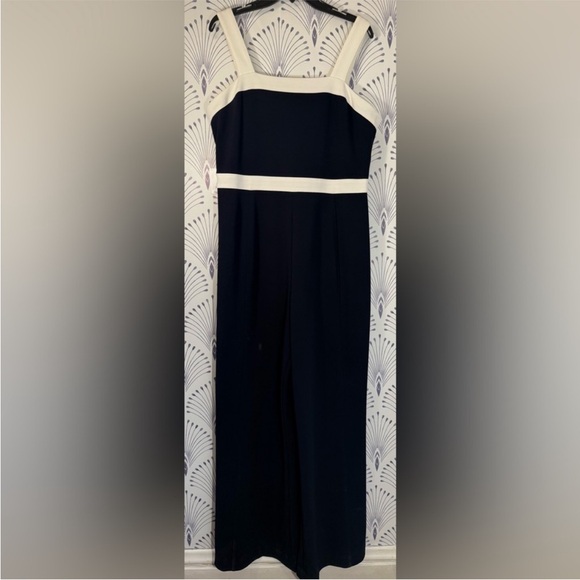 Tommy Hilfiger Navy and White Jumpsuit - Picture 5 of 5